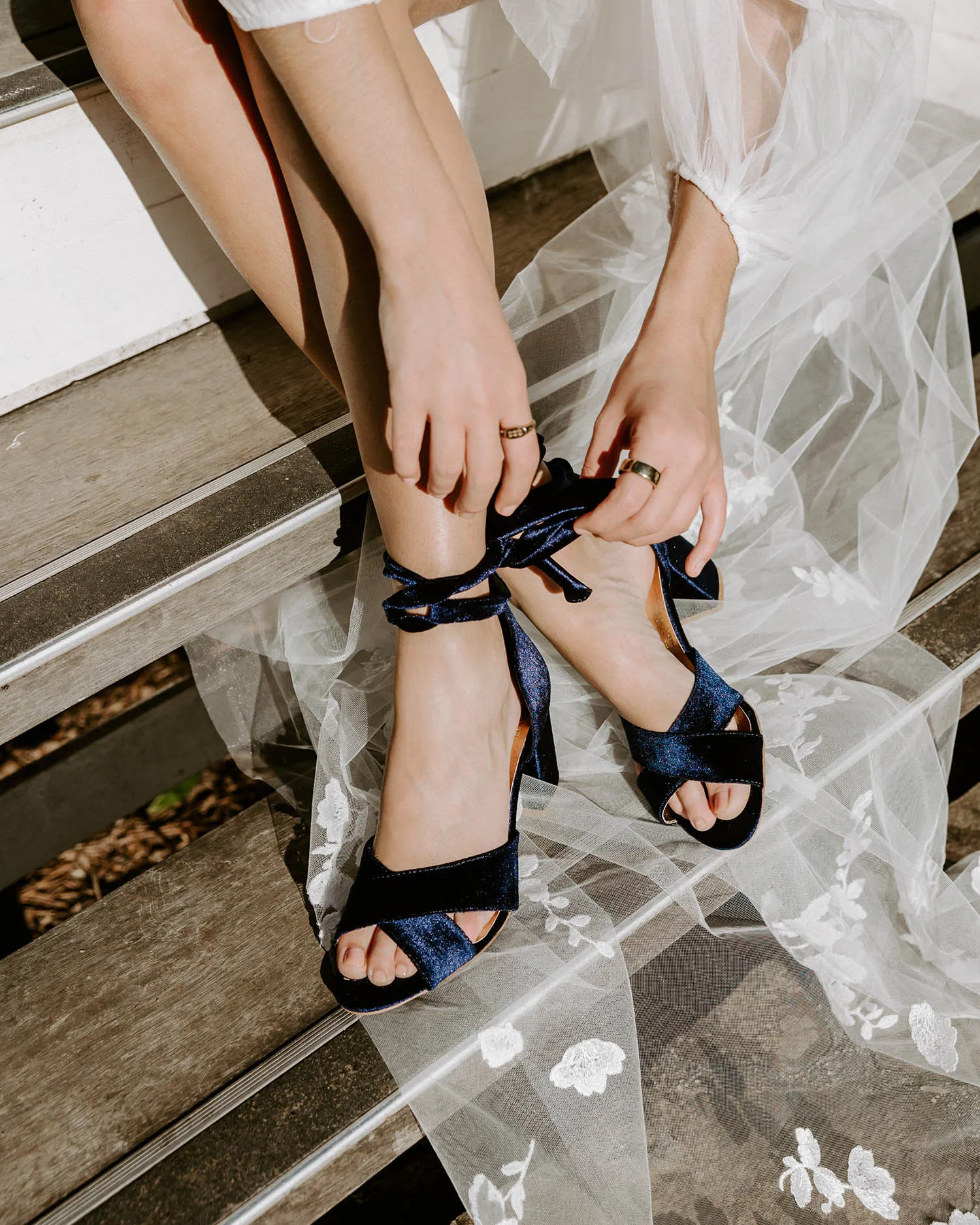 PASSION - NAVY WEDDING SHOES MID HEELS