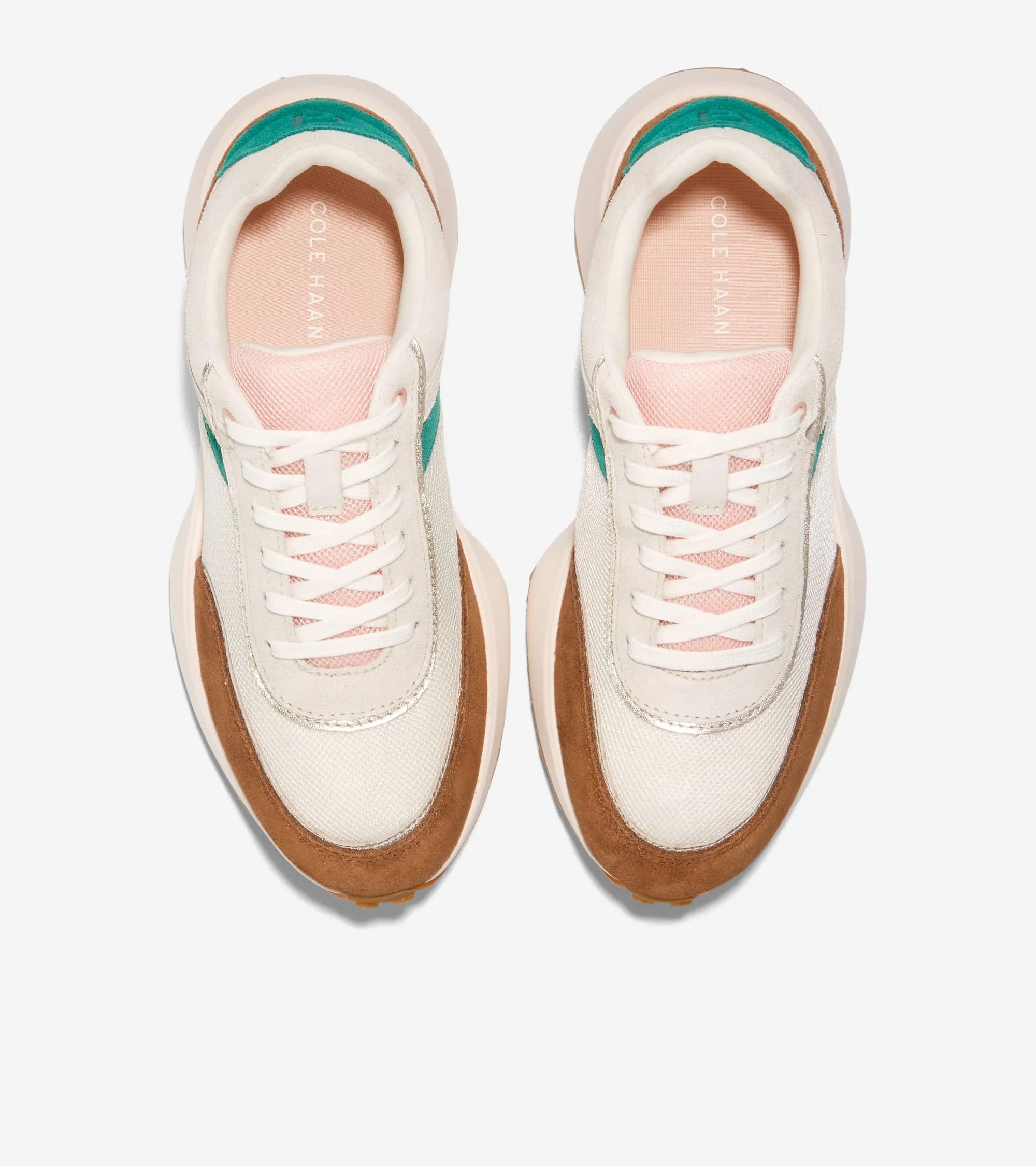 Women's GrandPrø Wellesley Running Sneaker